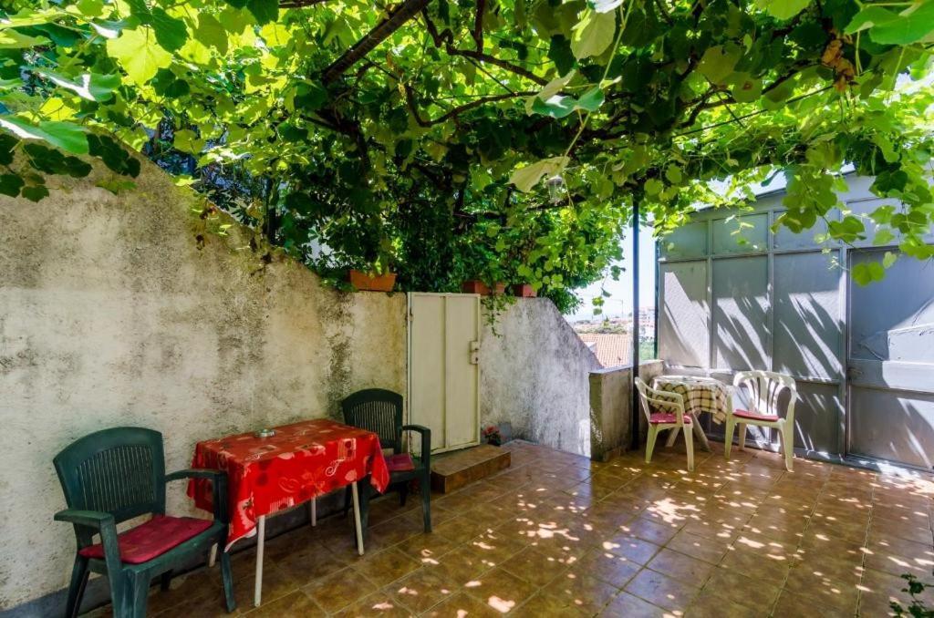 דוברובניק Guest House Mara מראה חיצוני תמונה
